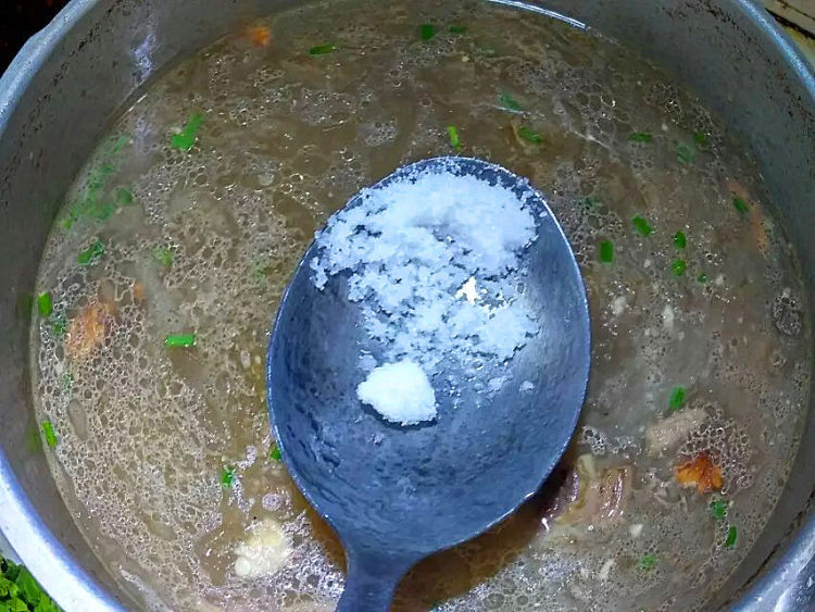 滋补羊肉汤步骤6