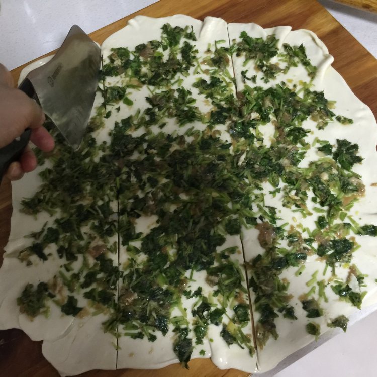 羊肉芹菜千层饼步骤4