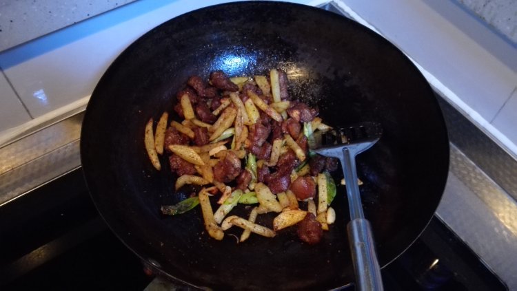 飘香羊肉薯条步骤11