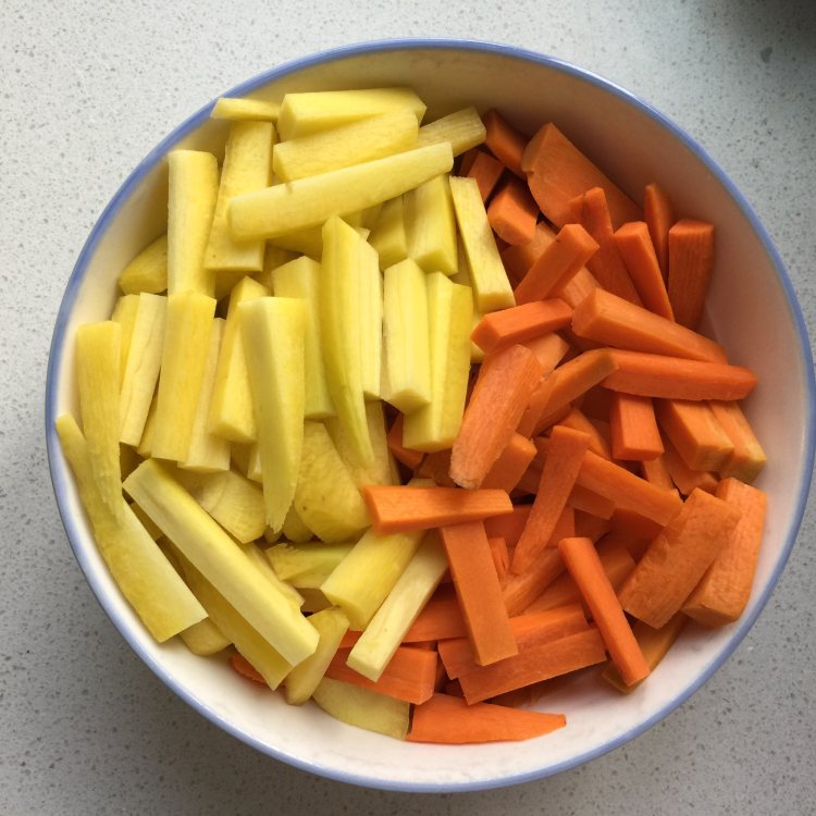 新疆碎肉抓饭步骤4