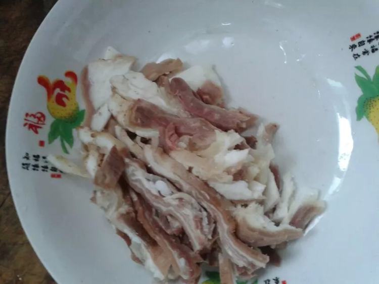 胡萝卜孜然羊肉步骤3