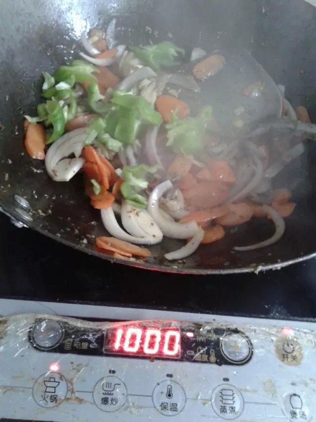 胡萝卜孜然羊肉步骤11