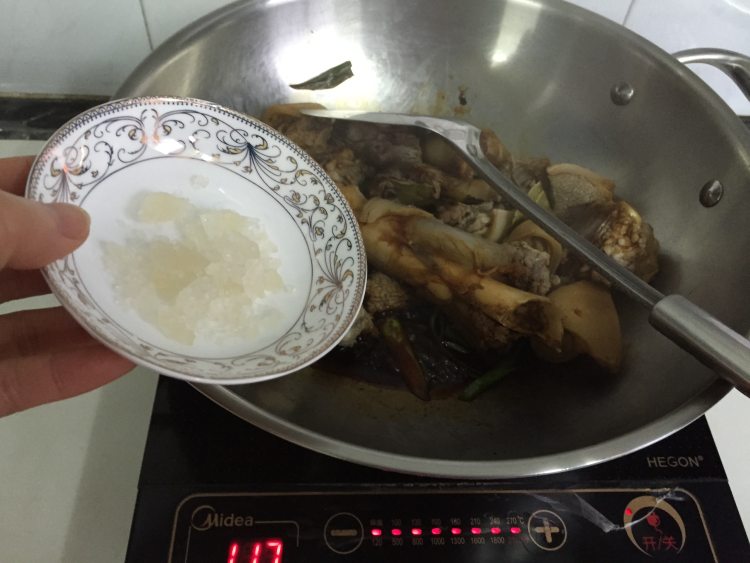 羊肉炖白菜步骤6
