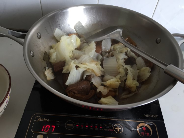 羊肉炖白菜步骤10