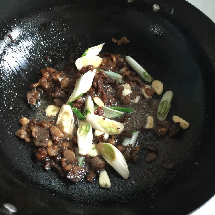 酸菜粉条肉步骤8