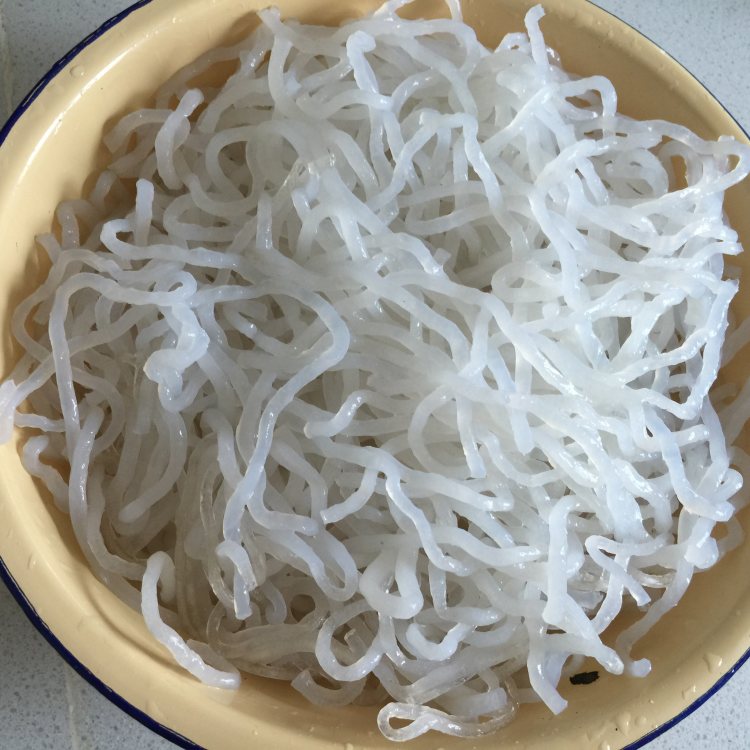 豆芽粉条肉步骤3