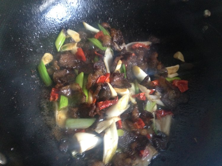 羊肉炒蘑菇步骤6