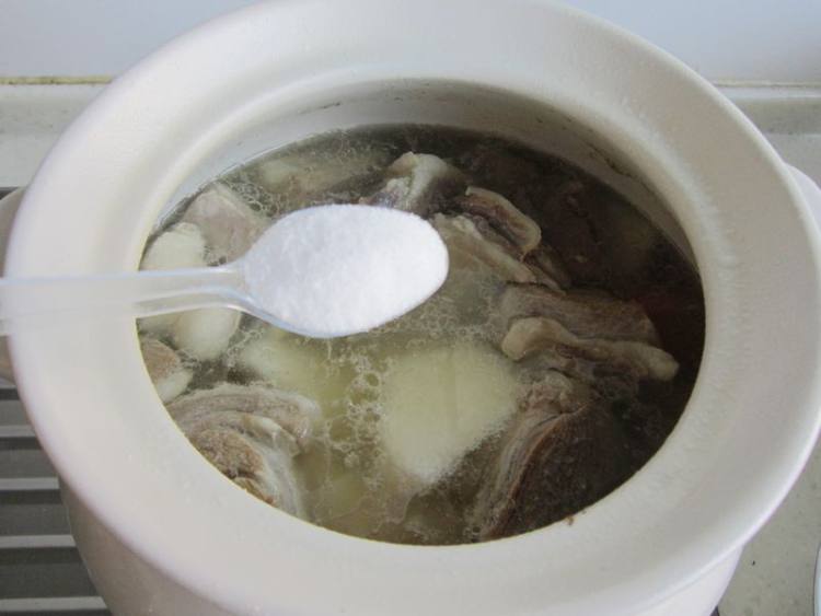 山药炖羊肉步骤9