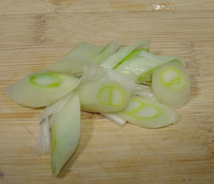 圆葱炒羊肉步骤4