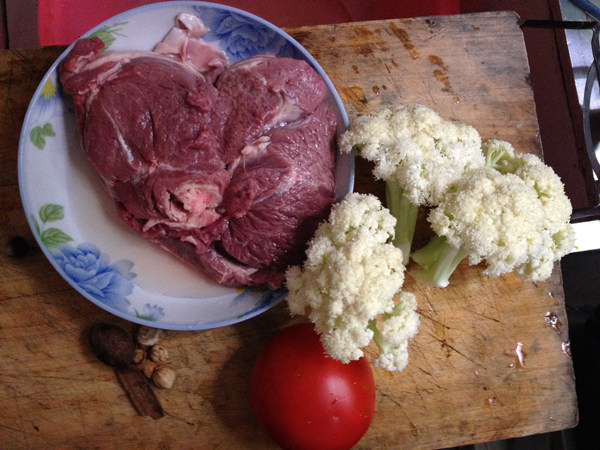 多蔬煨羊肉步骤1