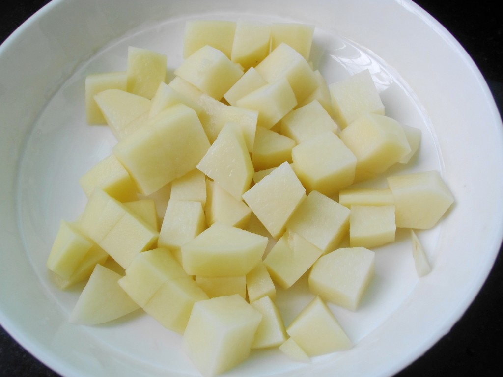 土豆番茄羊肉汤步骤3