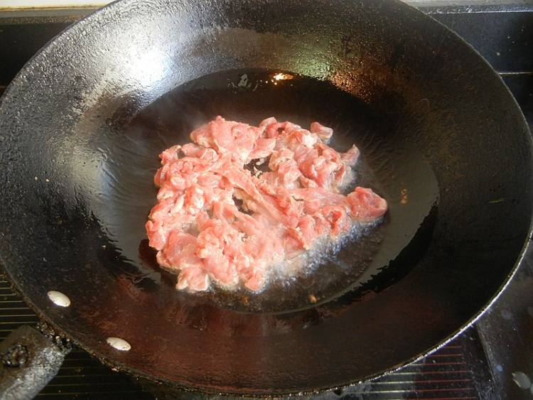 青蒜炒羊肉步骤6