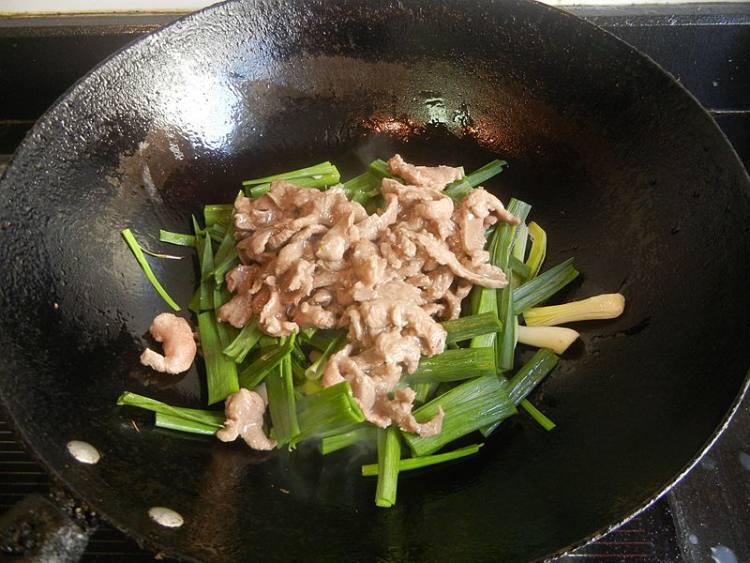 青蒜炒羊肉步骤10