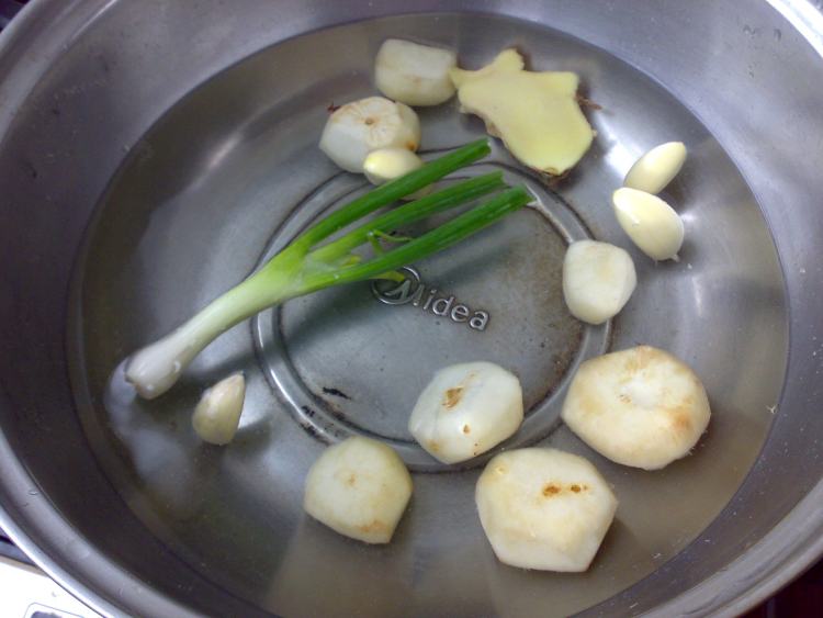 清煮羊肉步骤3