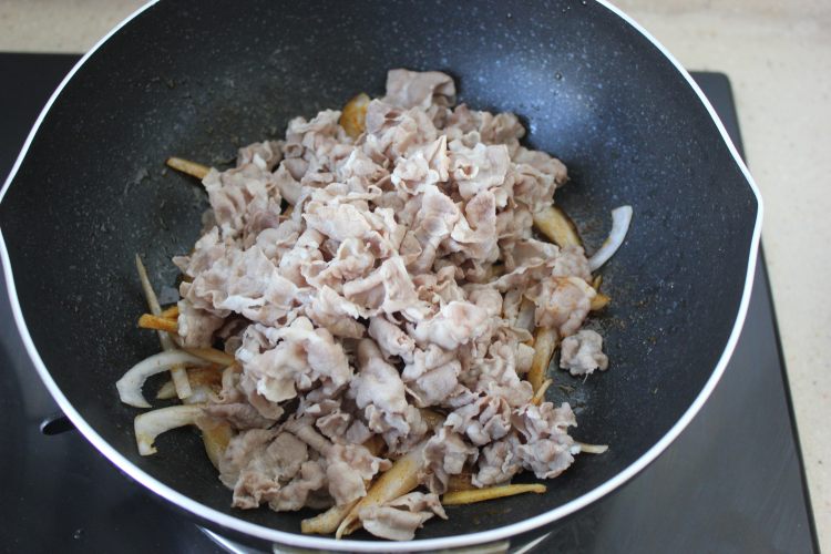 铁板孜然羊肉卷步骤10