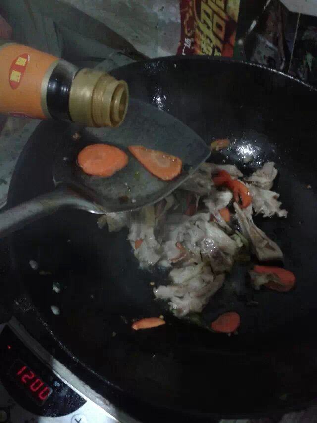 炒羊肉步骤7
