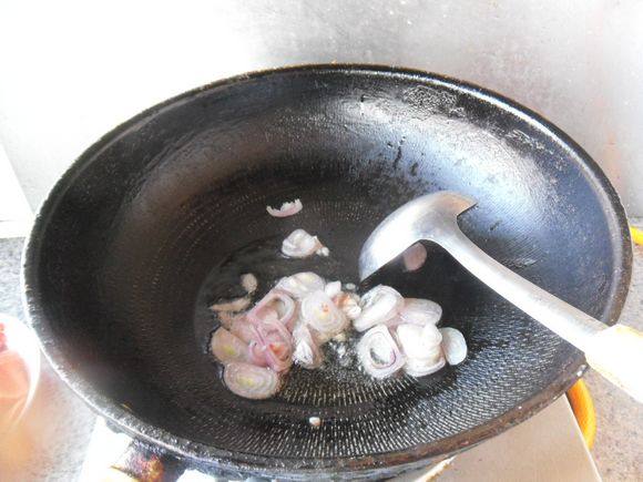 羊肉炒胡萝卜步骤4