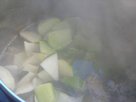 羊肉炖黑萝卜步骤8
