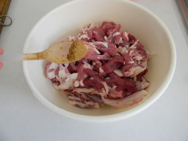 葱烤羊肉步骤3