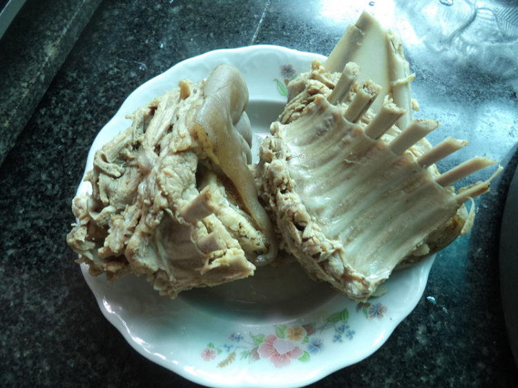 米椒烧羊肉步骤2
