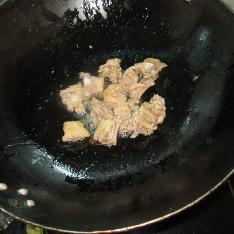 酸辣羊肉步骤3