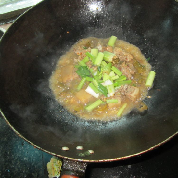 酸辣羊肉步骤7