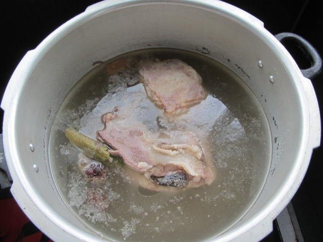 水盆羊肉步骤1