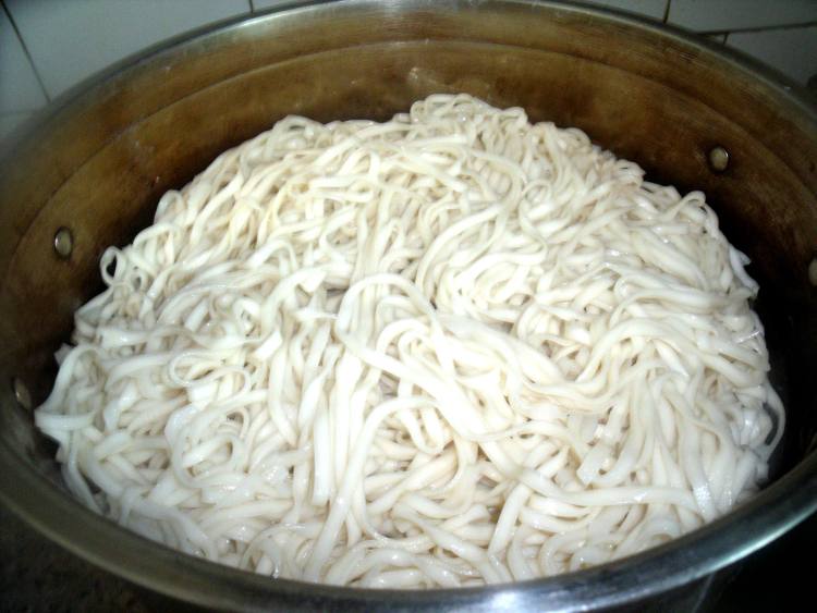 羊肉豆角焖面步骤5
