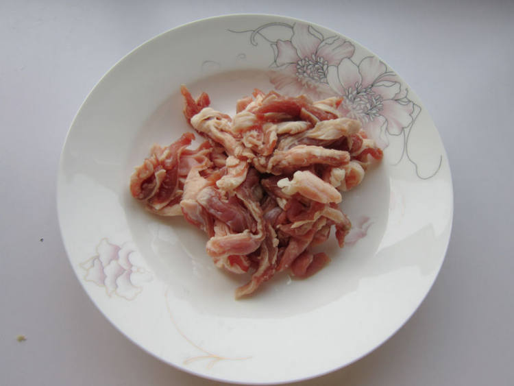 蒜薹羊肉丝步骤3
