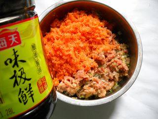 孜然羊肉生煎饺子步骤5