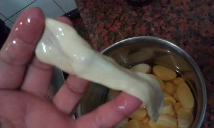 过油肉炒面片步骤5