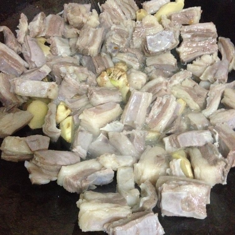 羊肉煲步骤5