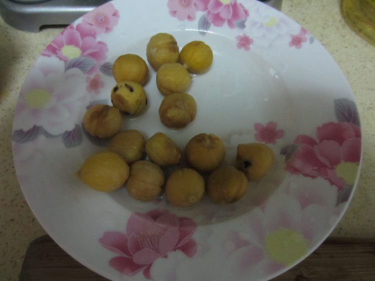 沙茶栗子羊肉步骤1