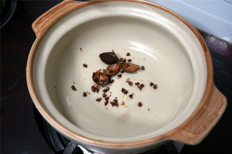 竹蔗马蹄炆羊肉步骤6
