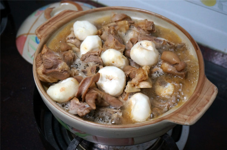 竹蔗马蹄炆羊肉步骤9