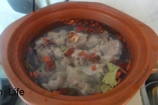淮山煲羊肉步骤5