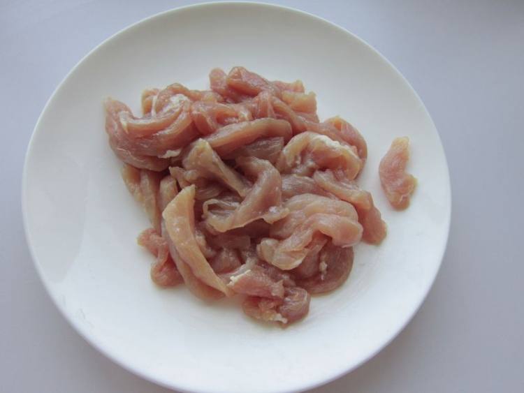 辣皮子滚肉拌面步骤6