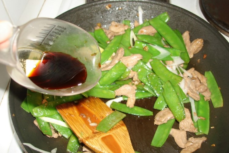 羊肉荷兰豆步骤12