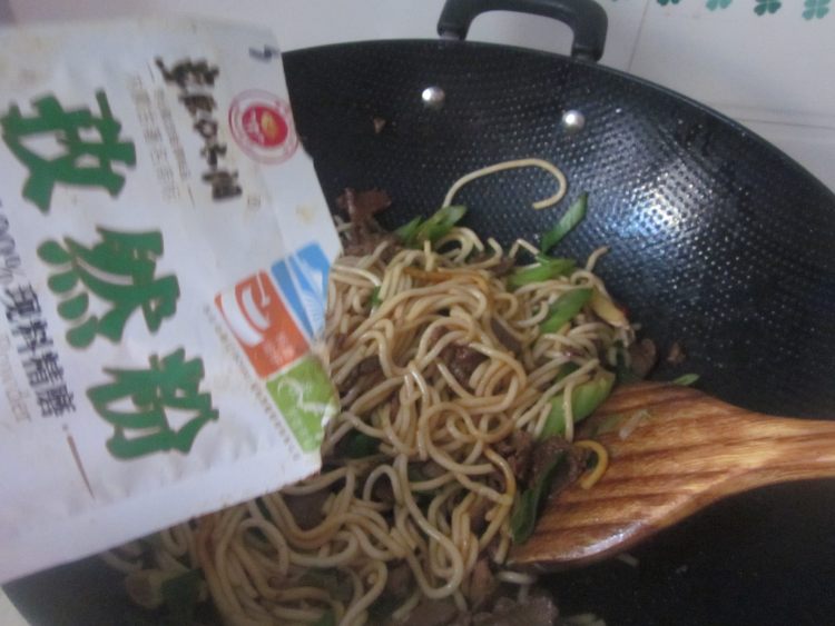 羊肉炒粉步骤8