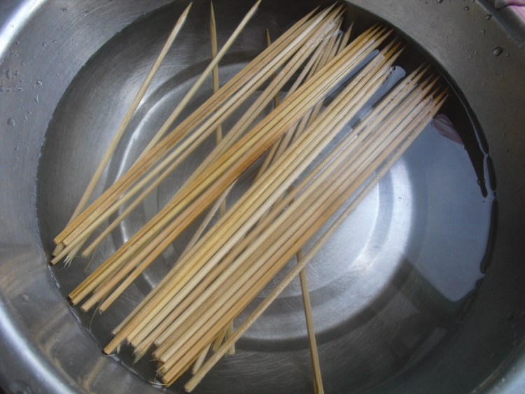 烤羊肉串步骤3