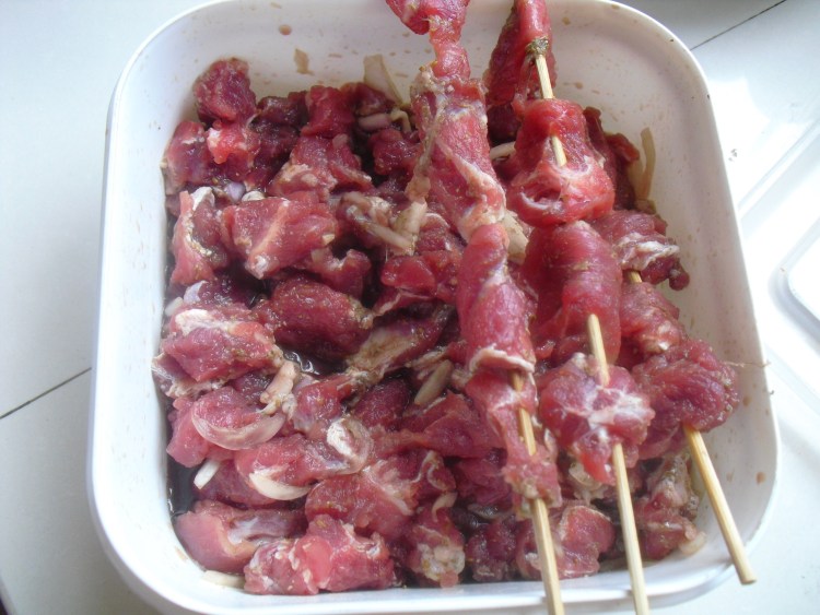 烤羊肉串步骤4