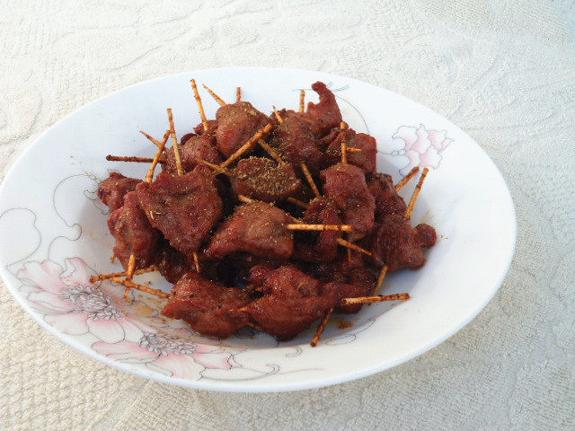 过桥牙签肉步骤6