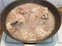 凉拌羊肉步骤1