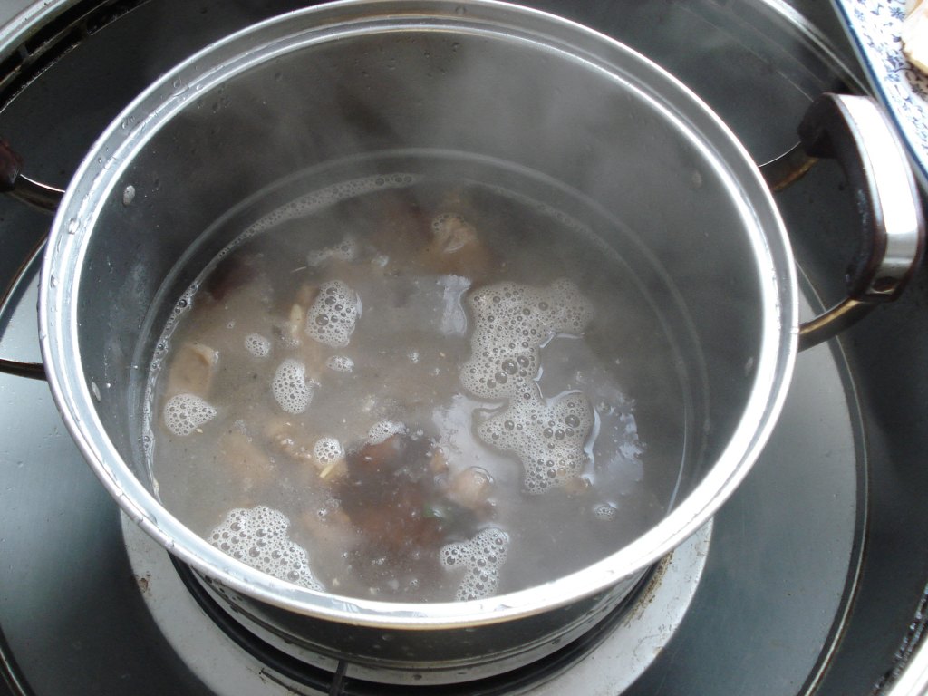 羊肉蘑菇汤步骤7