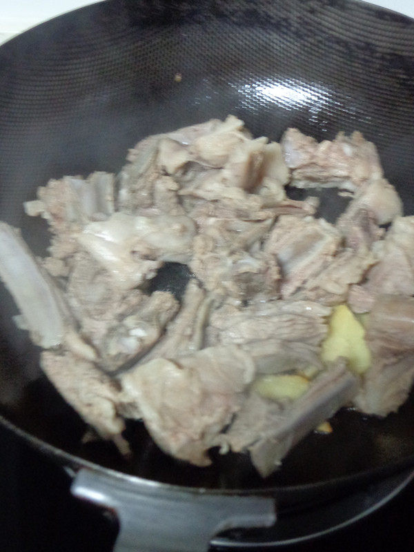 羊肉鱼丸暖锅步骤7