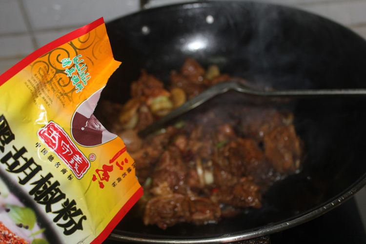 麻辣羊肉步骤8