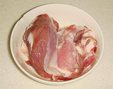 8分钟自制微波版羊肉步骤1