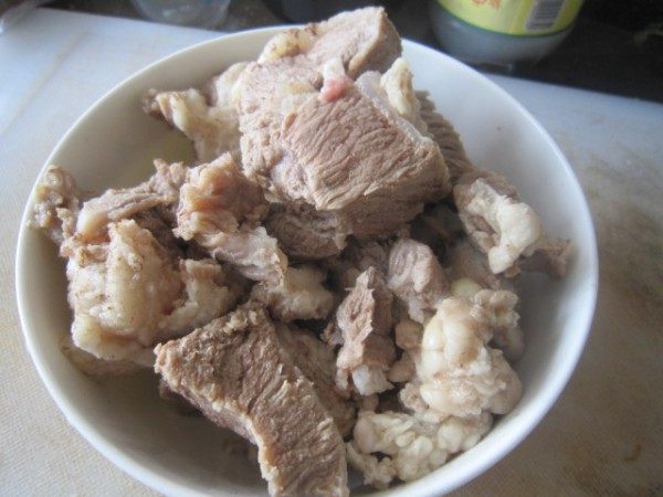 白萝卜羊肉步骤3