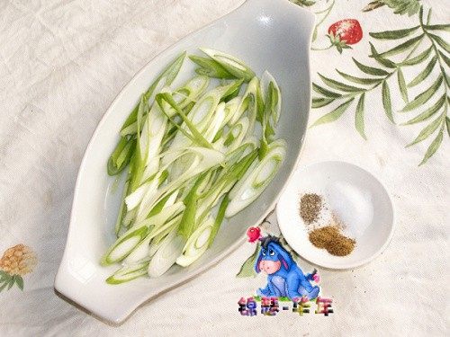 葱香烤羊肉步骤1