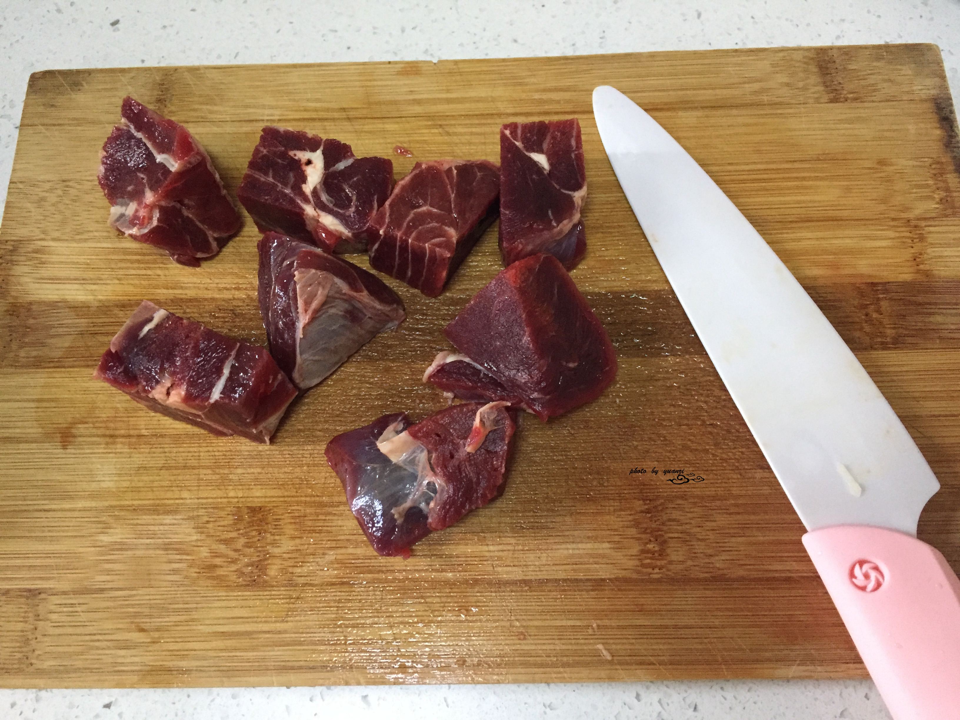 胡萝卜土豆炖牛肉步骤5